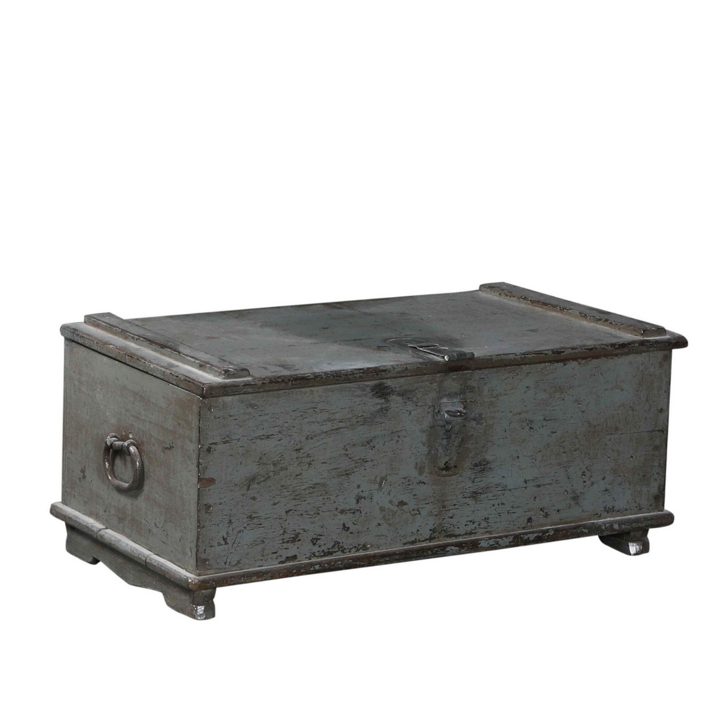 Distressed Grey Trunk