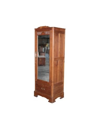 Cabinet with Mirror