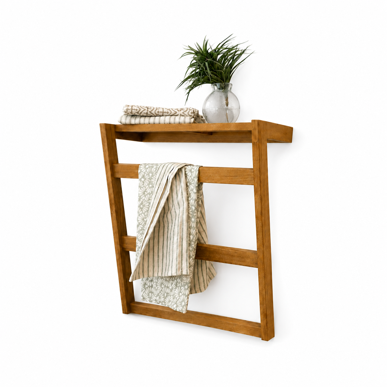 Teak Ladder Towel Rack – Minimalist Solid Wood Bathroom & Home Decor