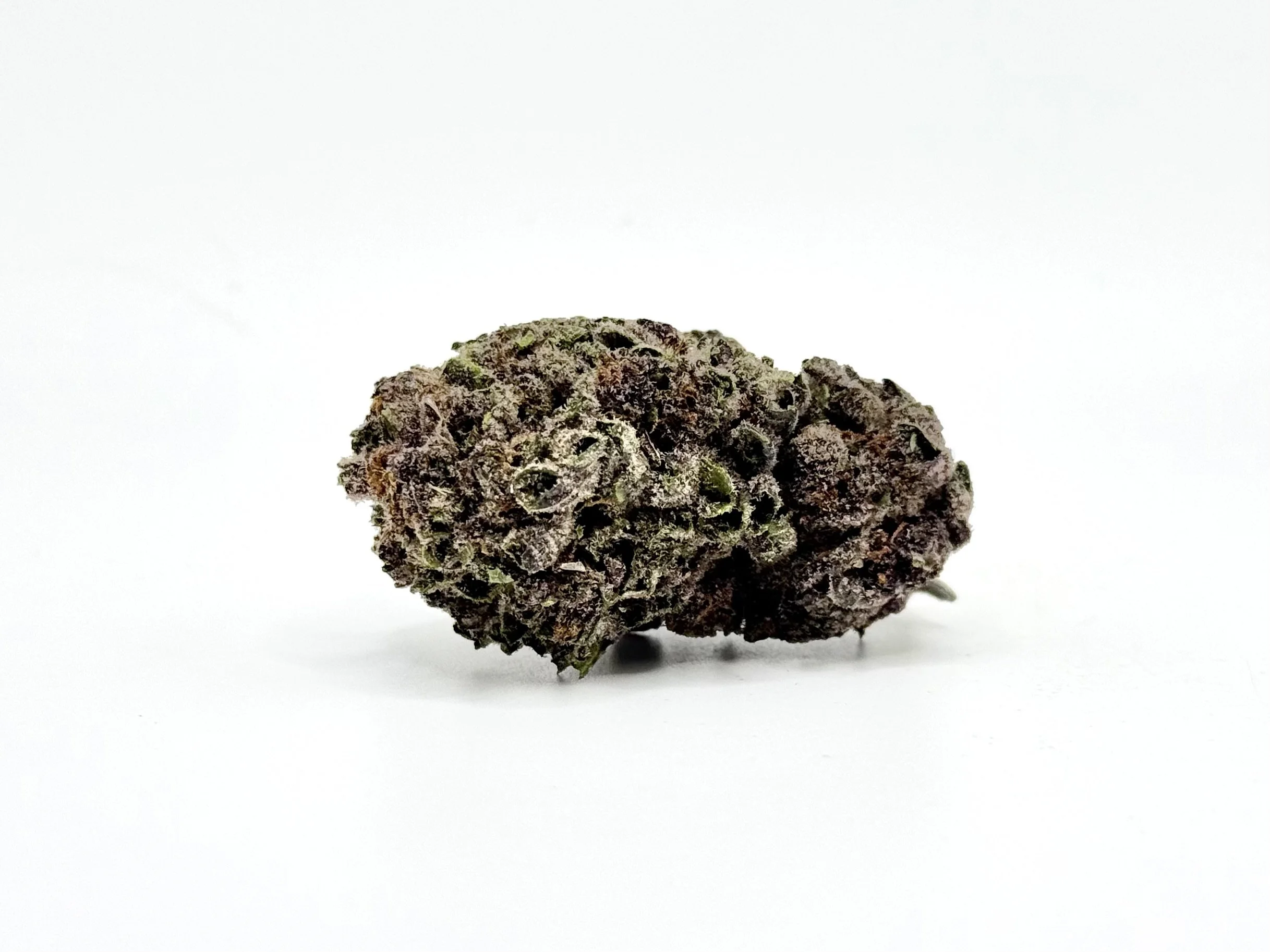 What are the effects of Super Boof strain?