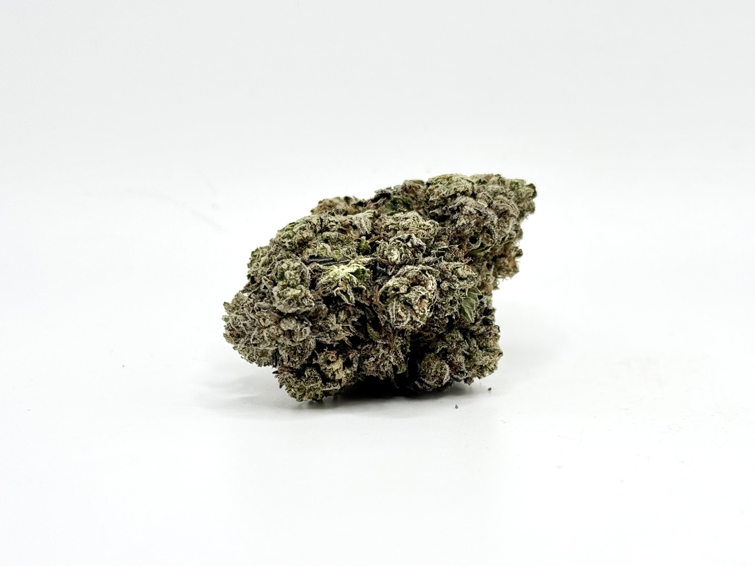 What are the effects of White Gelato strain?