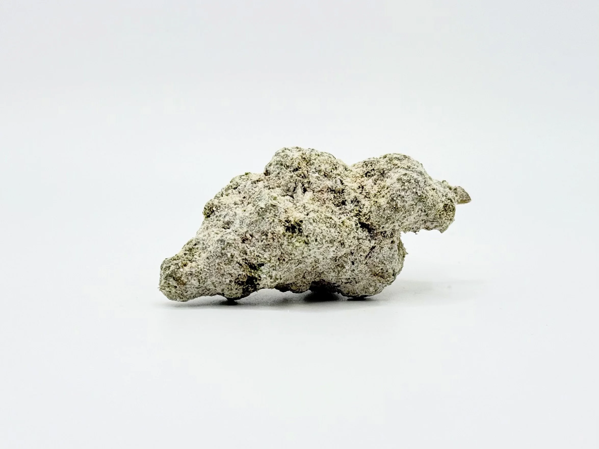 Snow White - THCA Snow Cap Image