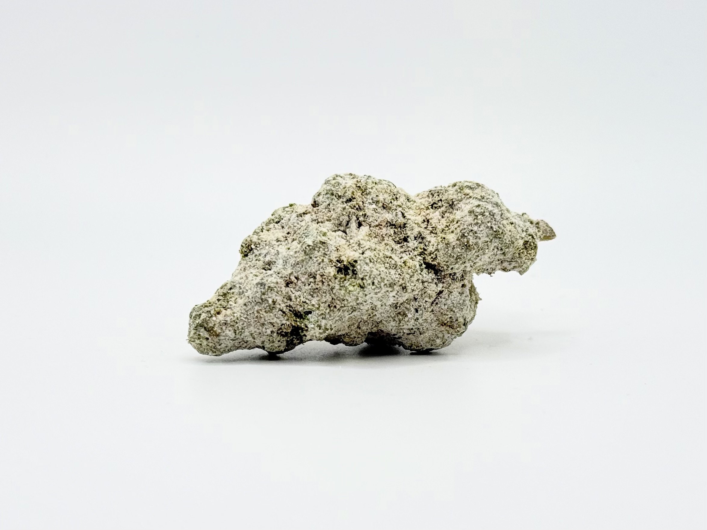Snow White THCA Snow Cap Display
