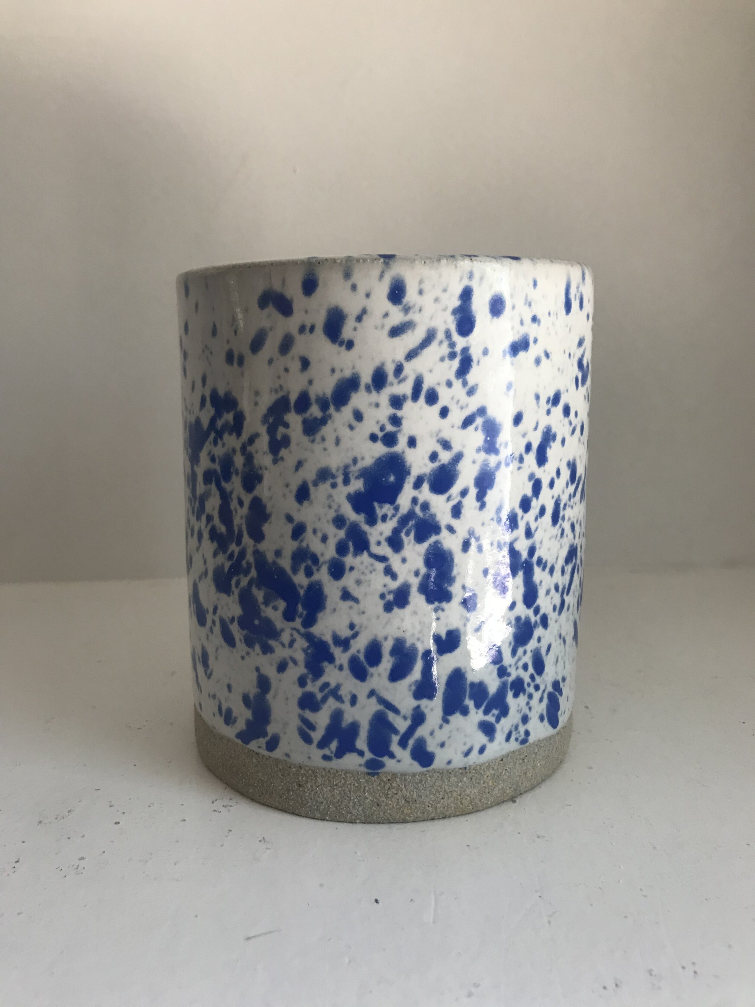 Tall Splatter Pot- 5.5'' Tall