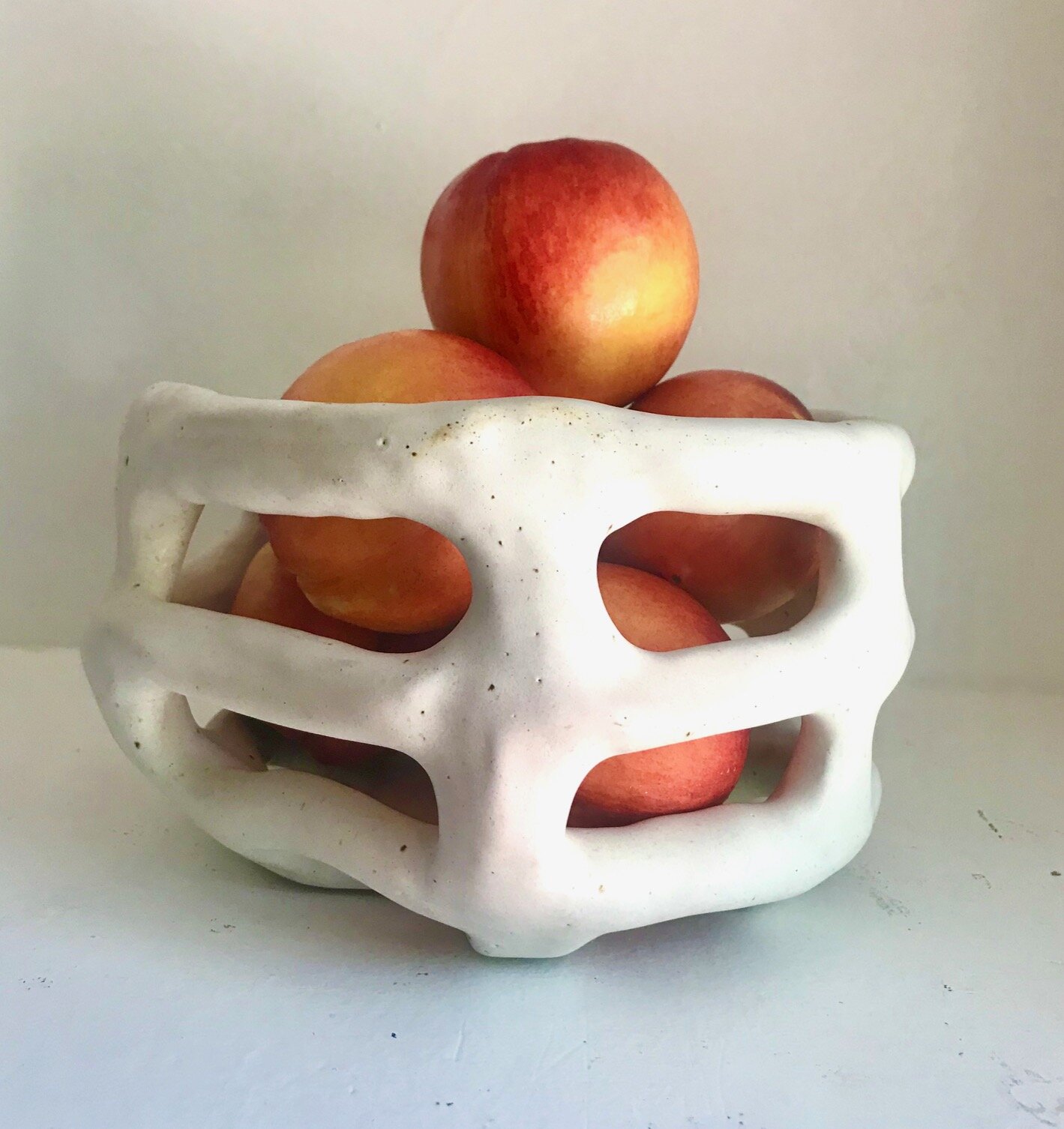 Woven Sculpture Bowl in White Sand 