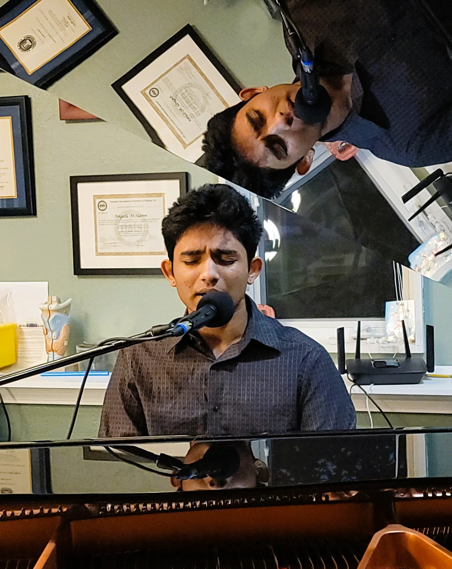 rohan piano.JPG