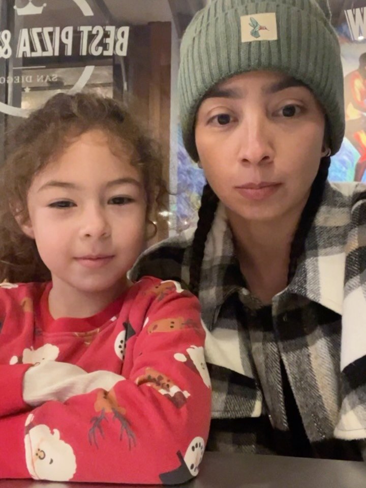 Today my best friend turns 7 🥹😭🎉

My dearest Zoey, my bringer of light, my favorite poet, my secret hand shake homie, the little human that gave me the greatest of gifts, to be a T&iacute;a 🥹

So proud of this kid, her imagination and fearless sp