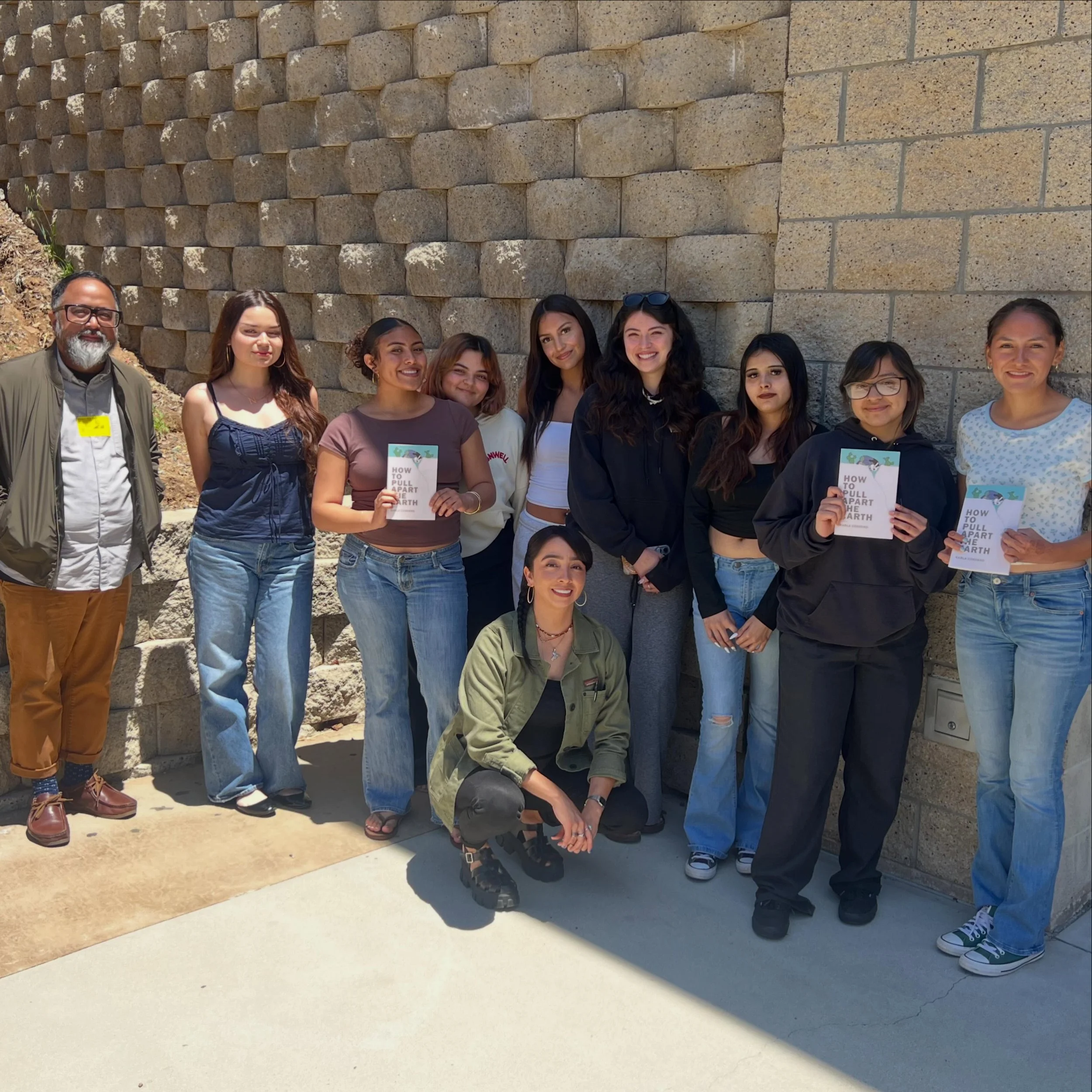 Mission Hills High School&rsquo;s Ethnic Studies class was a Girl Power Book Club, where we covered poetry, writing process, belonging and most importantly prom 😏👍🏽💜🔥

My love to these big brained group of students! 🧠 🫶🏼
Have an epic time at 