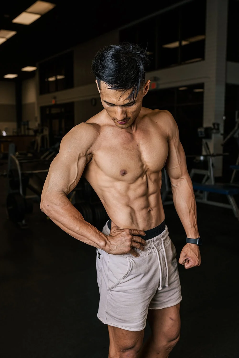 lesther-14-week-physique-transformation-1.jpg