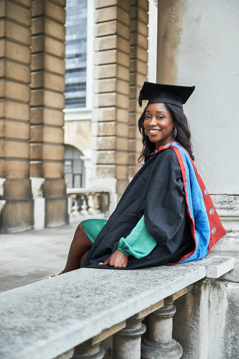 GRADUATION PHOTO SHOOT - LARGE PACKAGE £350 or £325 (SE10 area) Up to 2 hours outdoor or indoor natural light photoshoot 30 high-resolution fully edited digital pictures of your choice