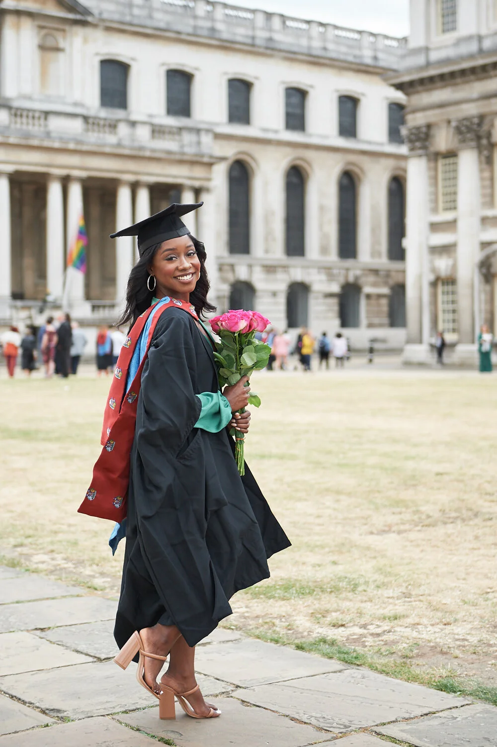GRADUATION PHOTO SHOOT - MEDIUM PACKAGE £250 or £225 (SE10 area) Up to 1 hour outdoor natural light photoshoot 15 high-resolution fully edited digital pictures of your choice