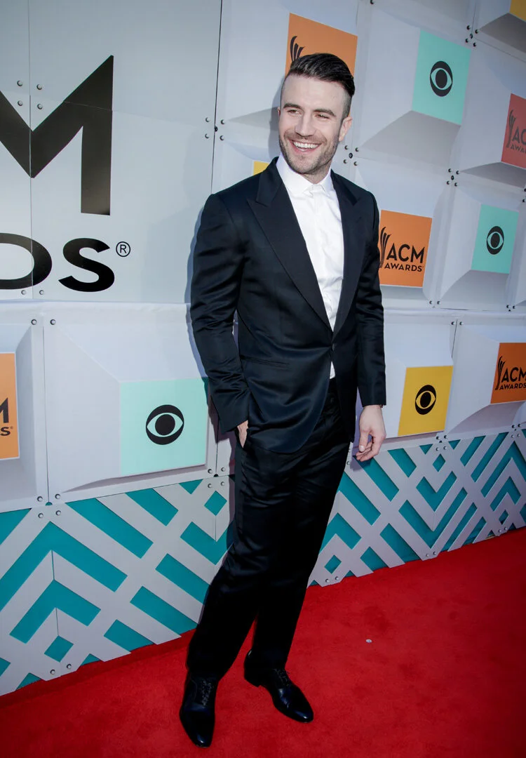 samhunt_430.jpg