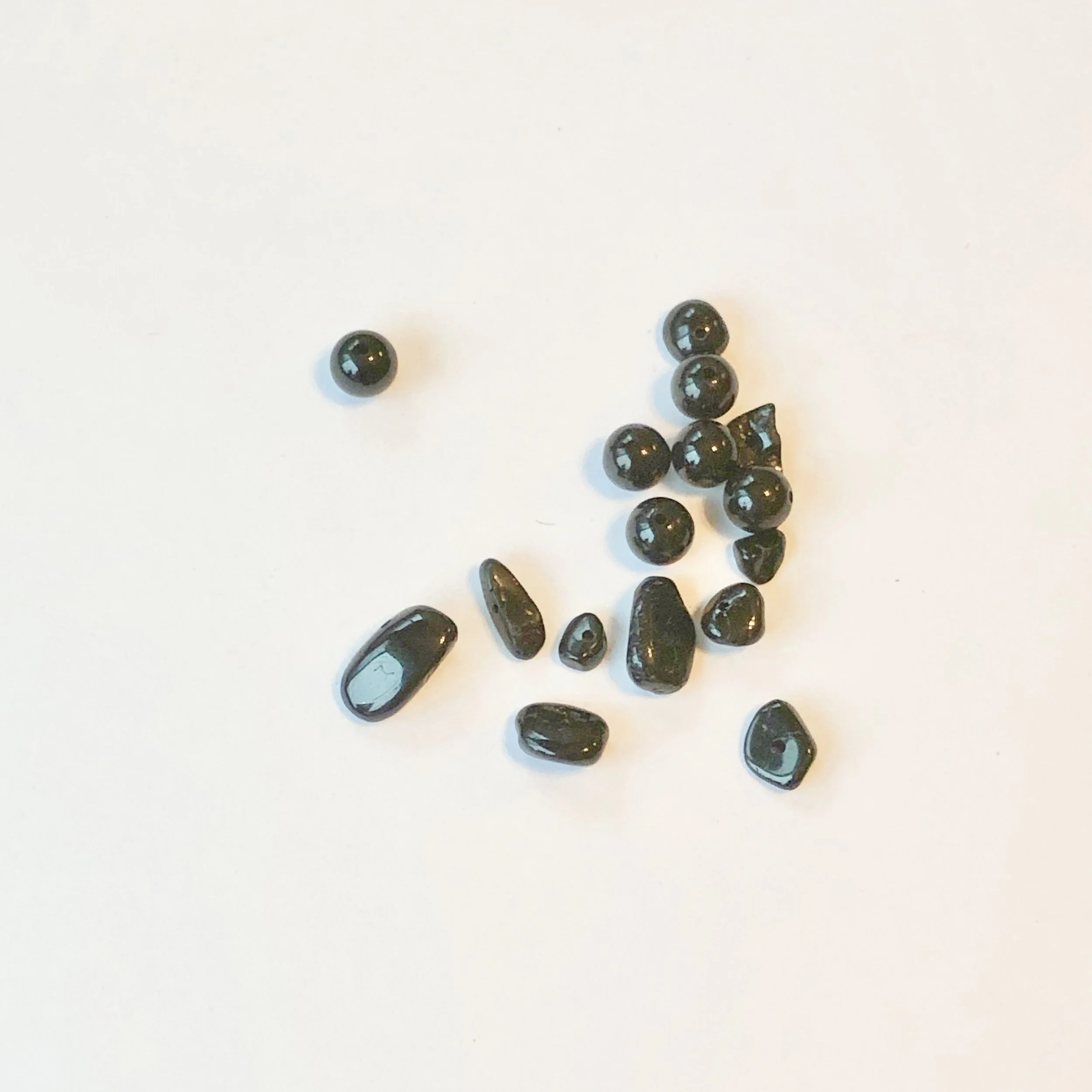 Tourmaline (black): Highly protective, banishing. Grounding. Dispels self-doubt.