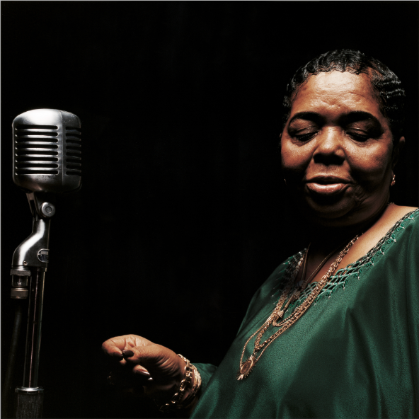 joe-wuerfel-cesaria-with-microphone_2.jpg