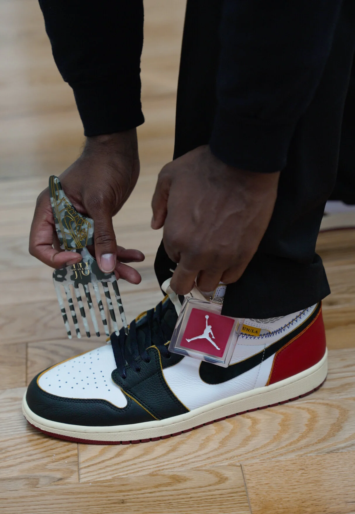 58827AB5-4B53-4C43-9A58-FEB3A5A3D3AC