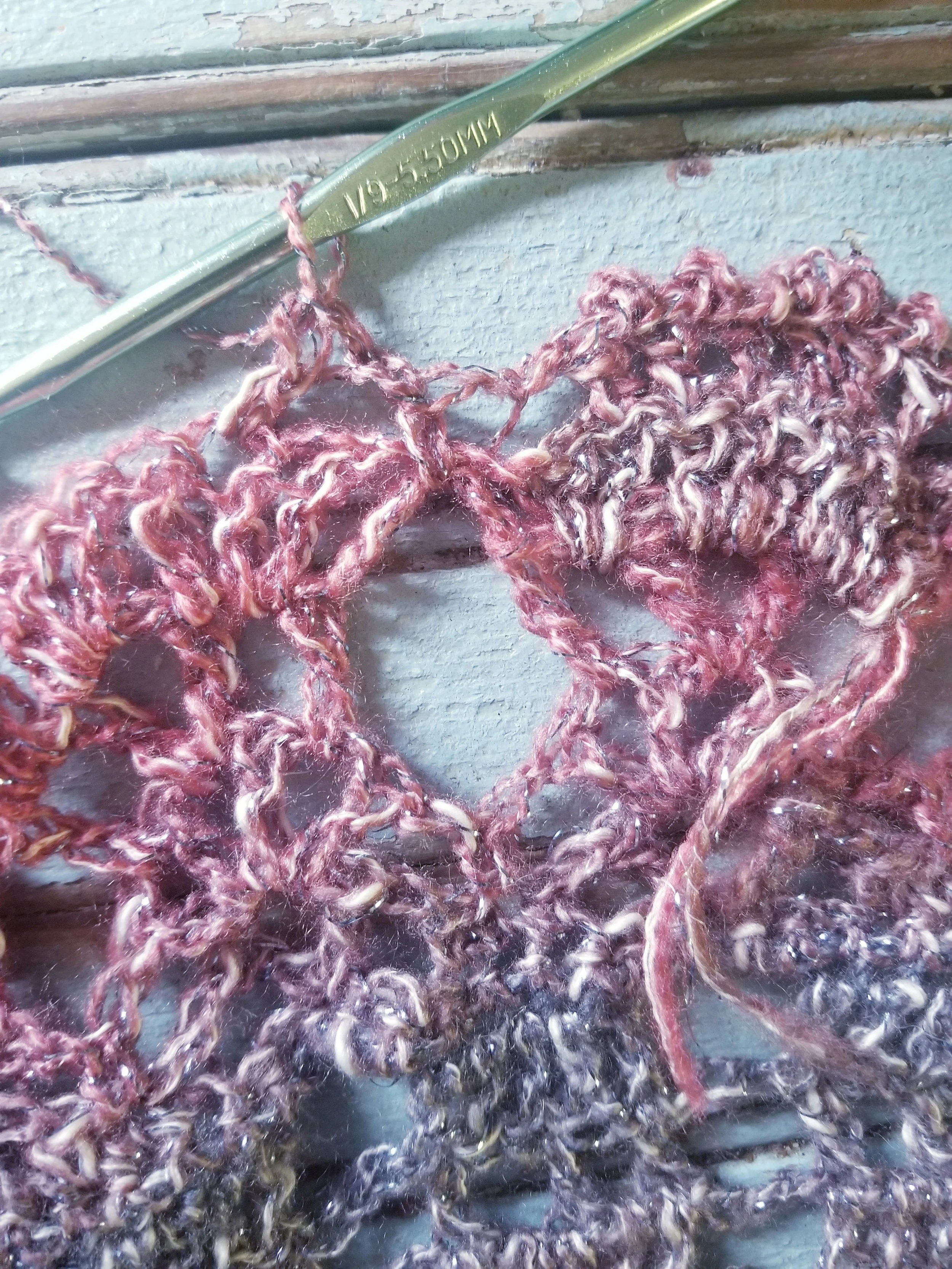 Pickens Summer Scarf FREE CROCHET PATTERN - single crochet around both ch 4 spaces