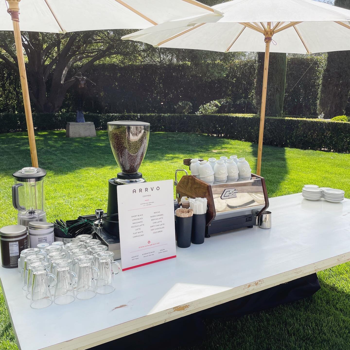 Happy Easter from the Arrvo fam! 🐰🌷 Enjoying the day with @foodjoycateringevents for this lovely brunch gathering! ☺️
.
.
.
.
#arrvo #coffee #losangeles #california #smallbusiness #catering #mobilecoffee #coffeecart #espresso #instacoffee #coffeeca