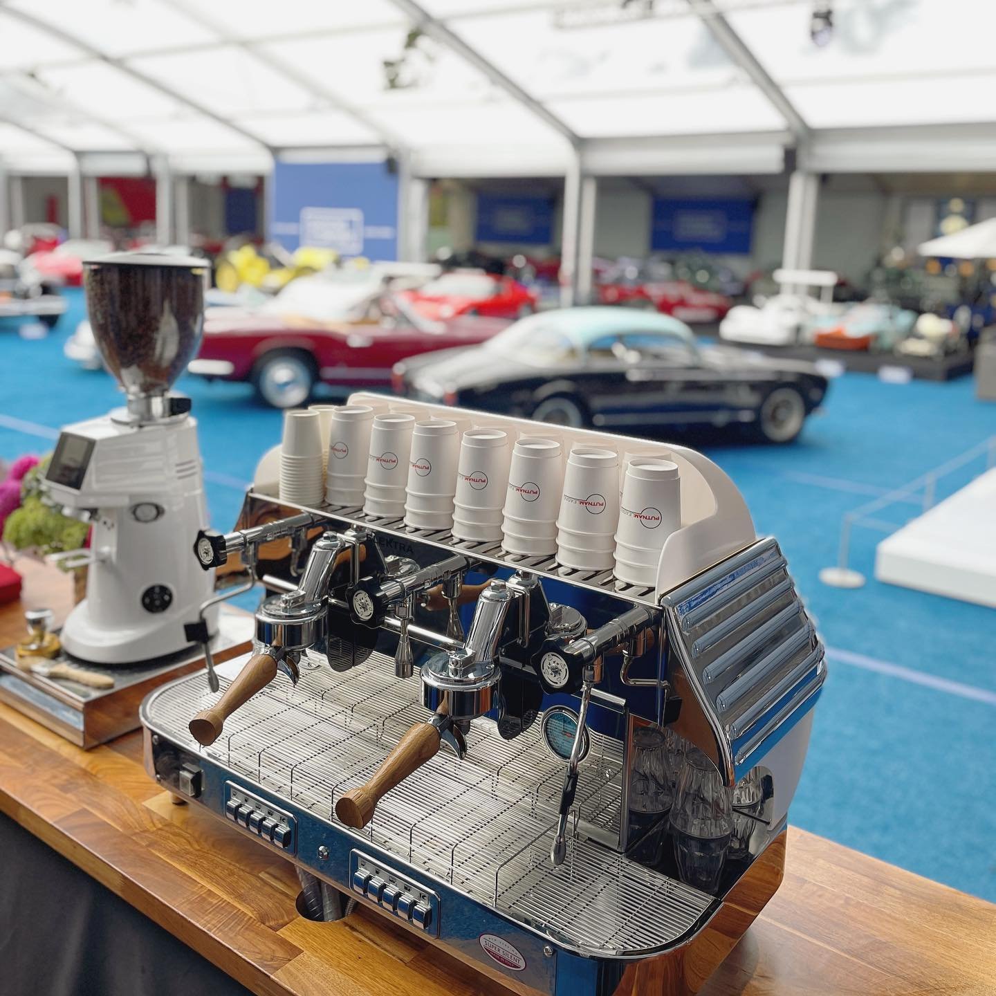 Arrvo hit the road again and travelled up for #MontereyCarWeek! 🏎💨 As always, thanks to @goodingandcompany and @putnamleasingco for your gracious hospitality and sponsorship! ❤️ 
.
.
.
.
#arrvo #coffee #losangeles #california #smallbusiness #cateri