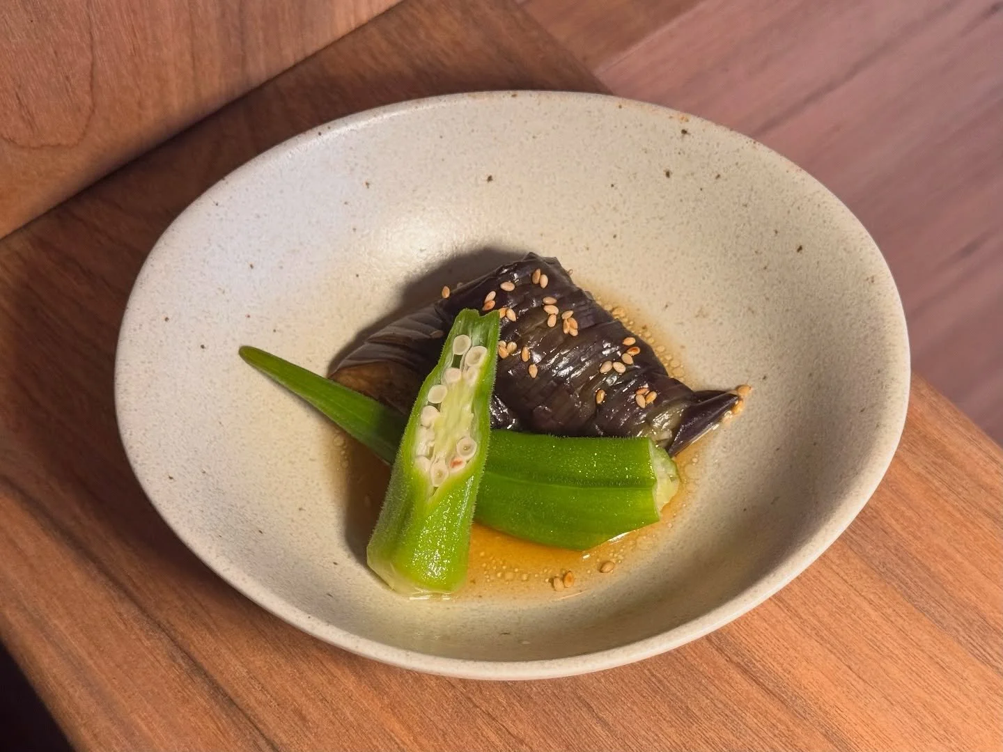 Introducing our new seasonal appetizer, Okra and Eggplant ⭐️✨ Marinated in dashi and served chilled, this is the exact crunchy and light bite you&rsquo;ll crave 😍 

#sushi #sushirestaurant #appetizer #okra #eggplant #venturablvd #foodie