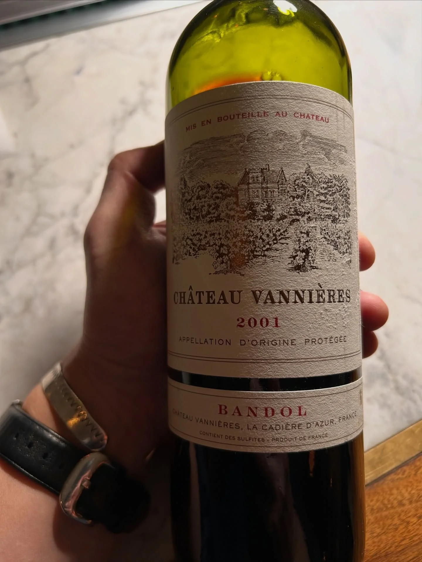 From our wonderful beverage director Kane:

Red wine you say?! Come in for our Toro paring with our Chateau Vannieres Bandol and tell us what YOU think! 
Stay Tuna&rsquo;d 😉🍣

#wine #redwine #sushi #venturablvd #foodie