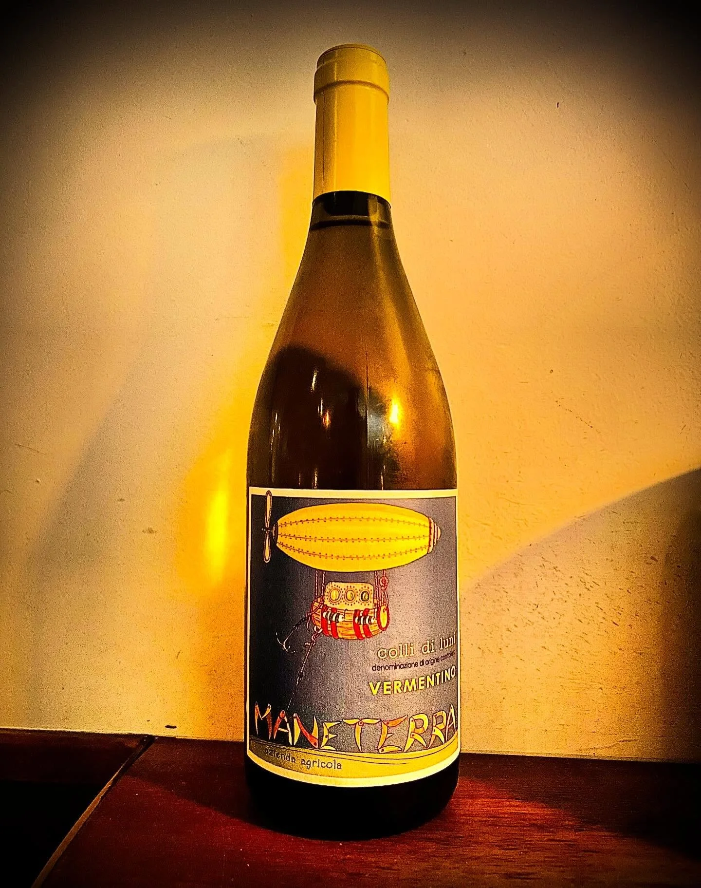 M&atilde;e Terra Vermentino
This (very) early &ldquo;summer&rdquo; arrival has been keeping us parched! 
The delightfully refreshing @maeterra Vermentino from Liguria is perfect relief from the heat. The vineyards sit just off the coast and the profi