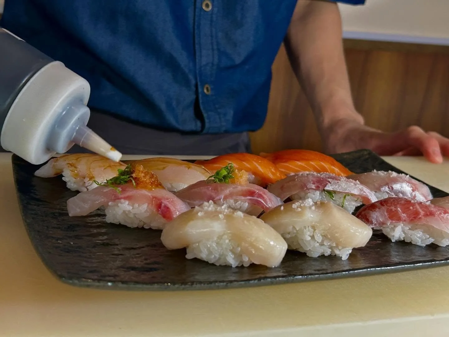 Psssst!🫣 This could all be yours&hellip; Book your table for this weekend with the link in our bio (while reservations still last!)

#sushi #sushinote #omakase #venturablvd #sushilovers❤️