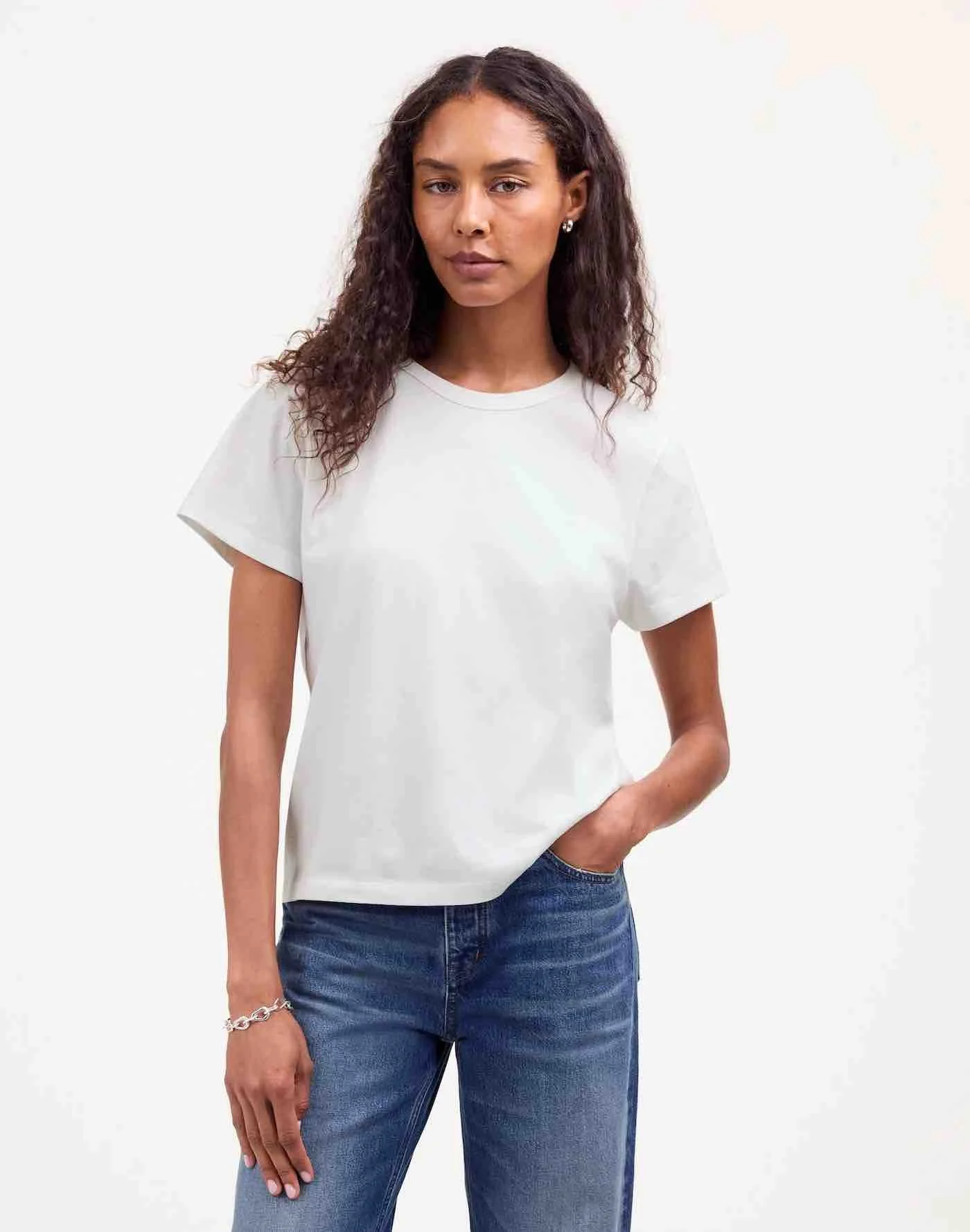 ✓ Madewell Perfect Crewneck Tee [shop]