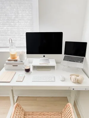15 Desk Setup Ideas for a Chic Home Office Aesthetic