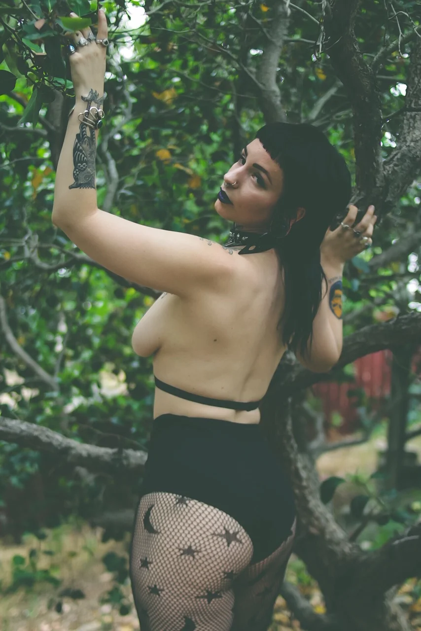IMG_2473_Facetune_09-07-2019-21-51-12.jpg
