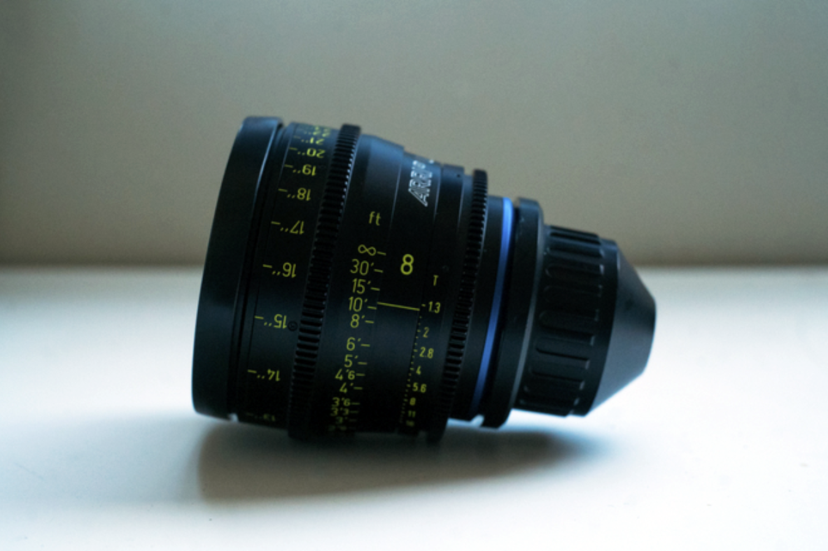 8mm ARRI Zeiss Ultra16 lens.png