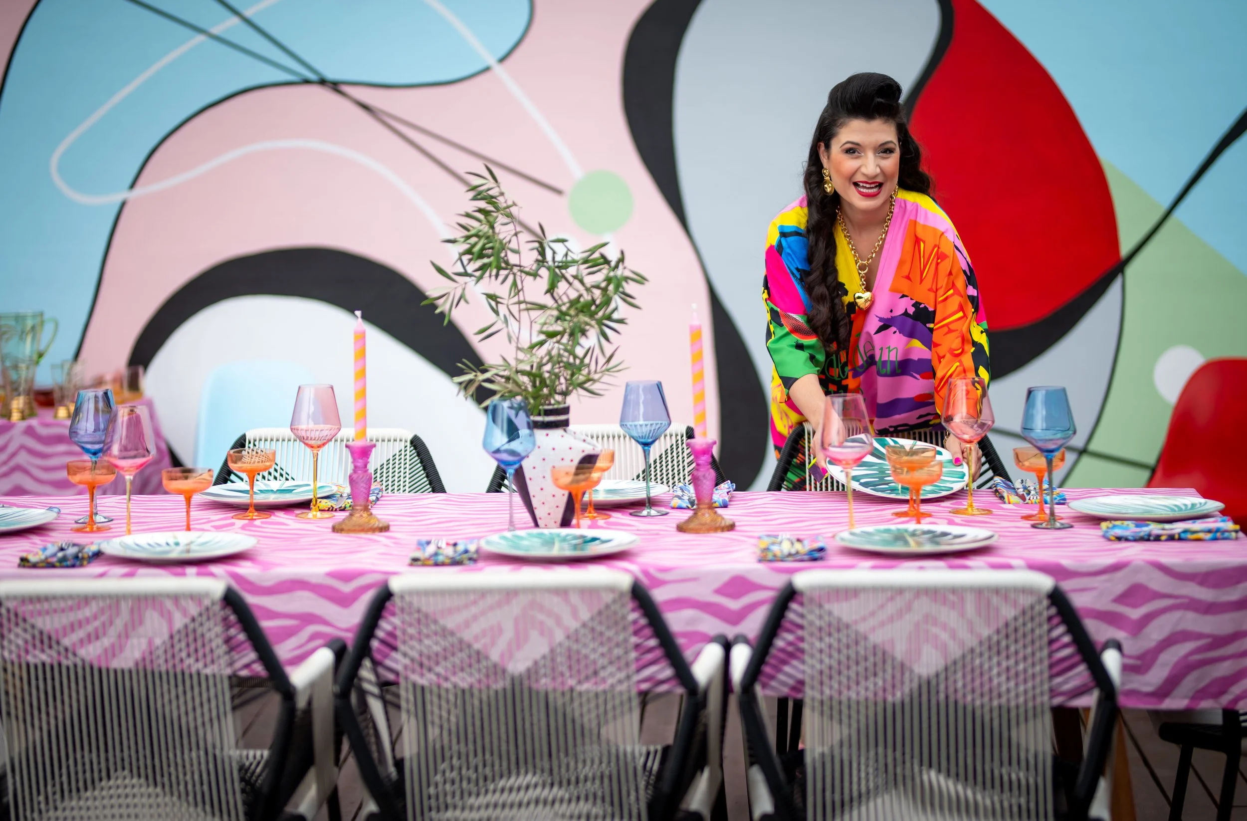  Naomi’s lifestyle work captures the beauty in the everyday — candid, warm, and effortlessly real. Her lens finds the story in the small moments, turning ordinary scenes into pictures that evoke emotion.  