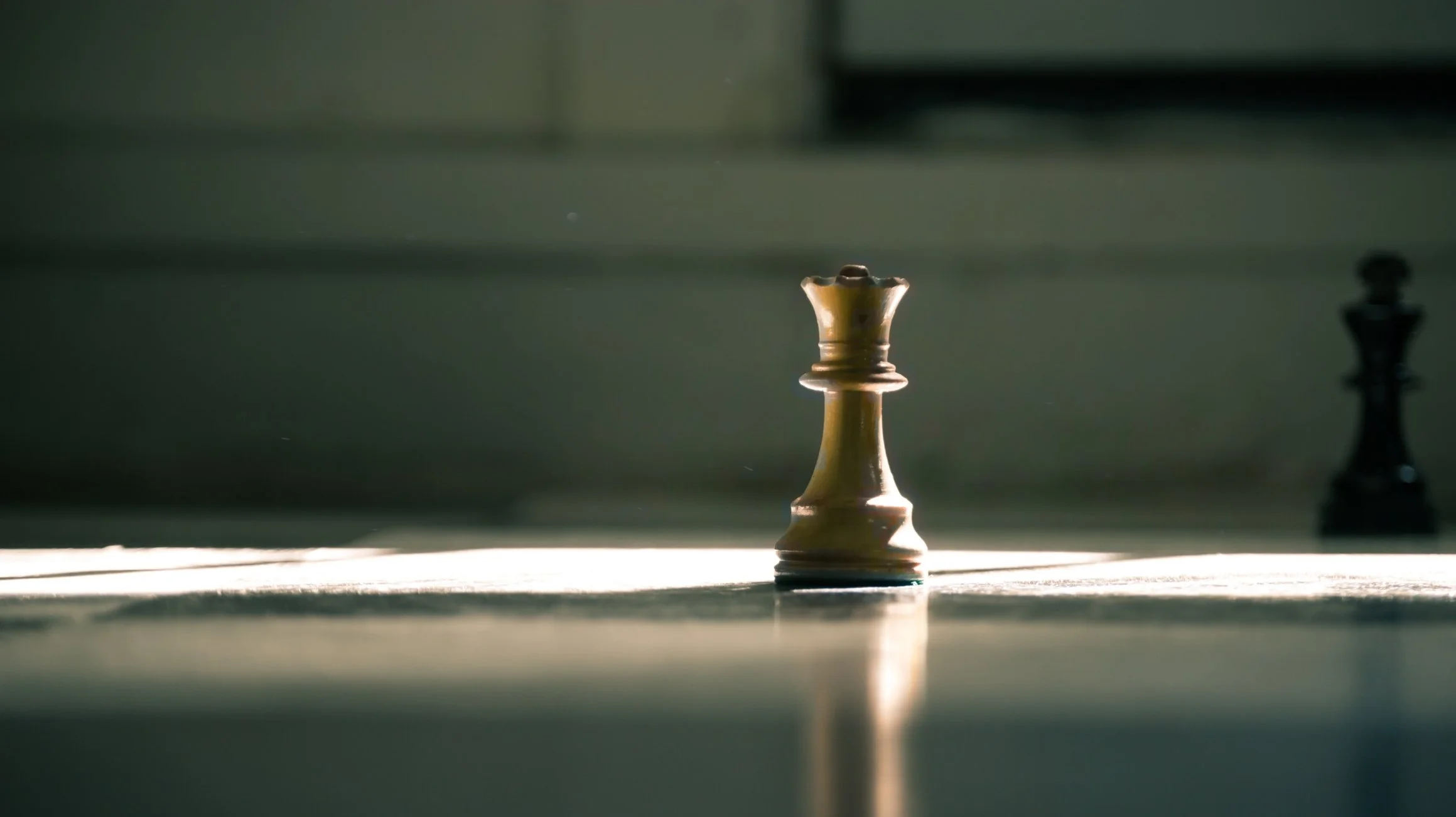 blur-board-game-chess-851117.jpg