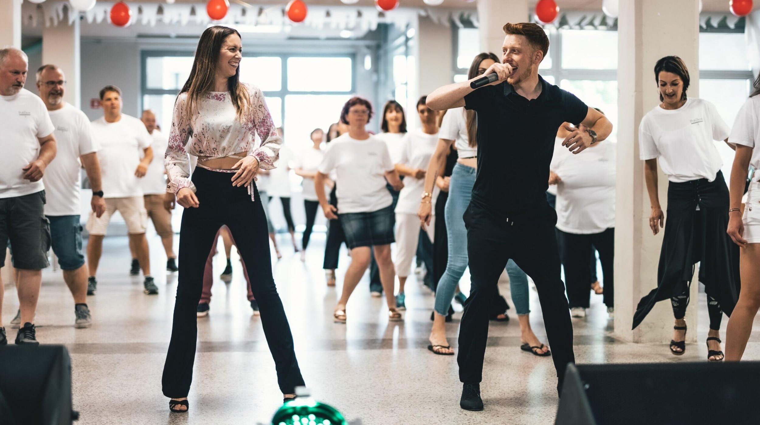 Corporate Dancing-12.jpeg
