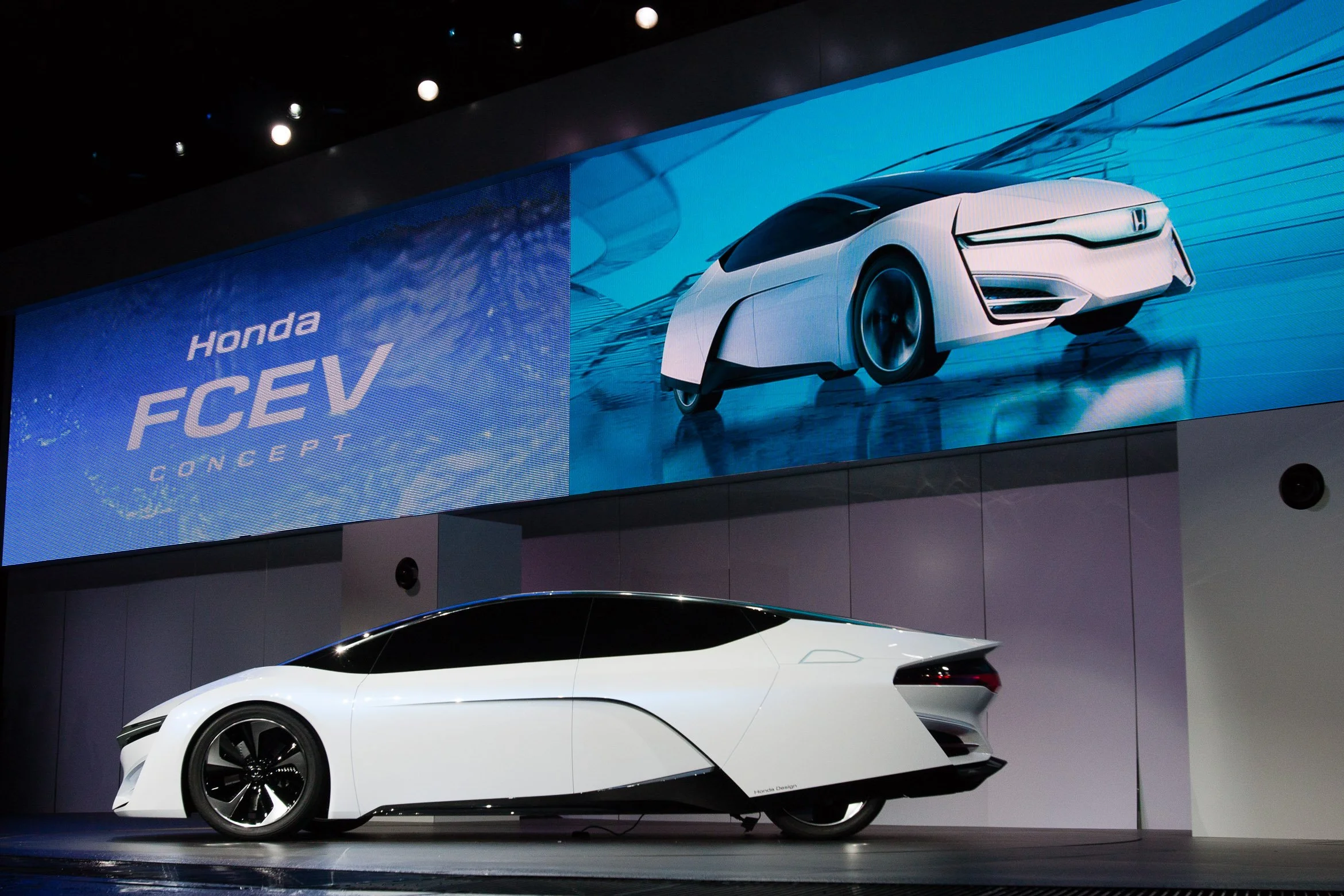 LAAutoShow2013-1-Nov20_430_2x.jpg