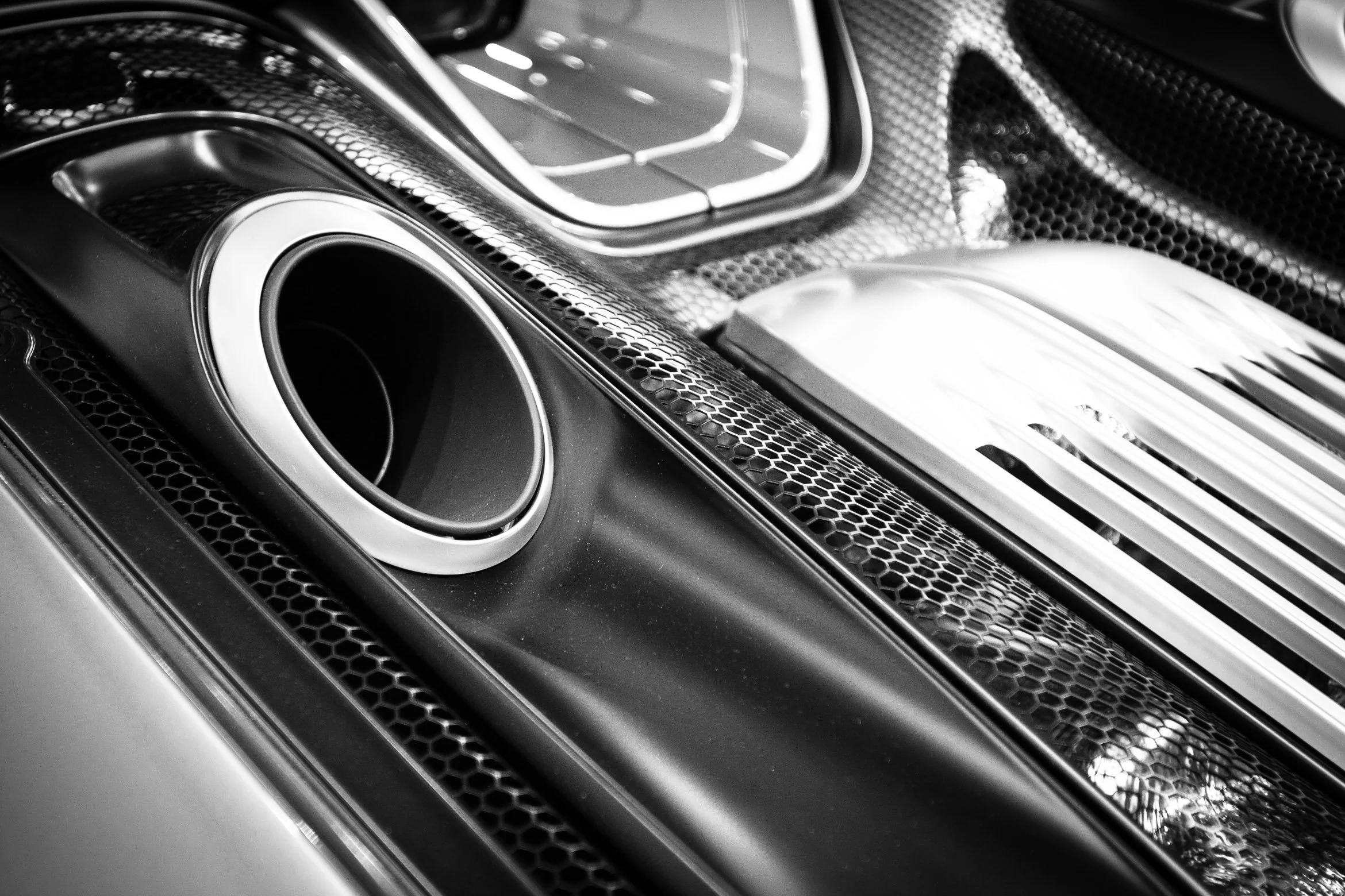 LAAutoShow2013-1-Nov20_707_2x.jpg