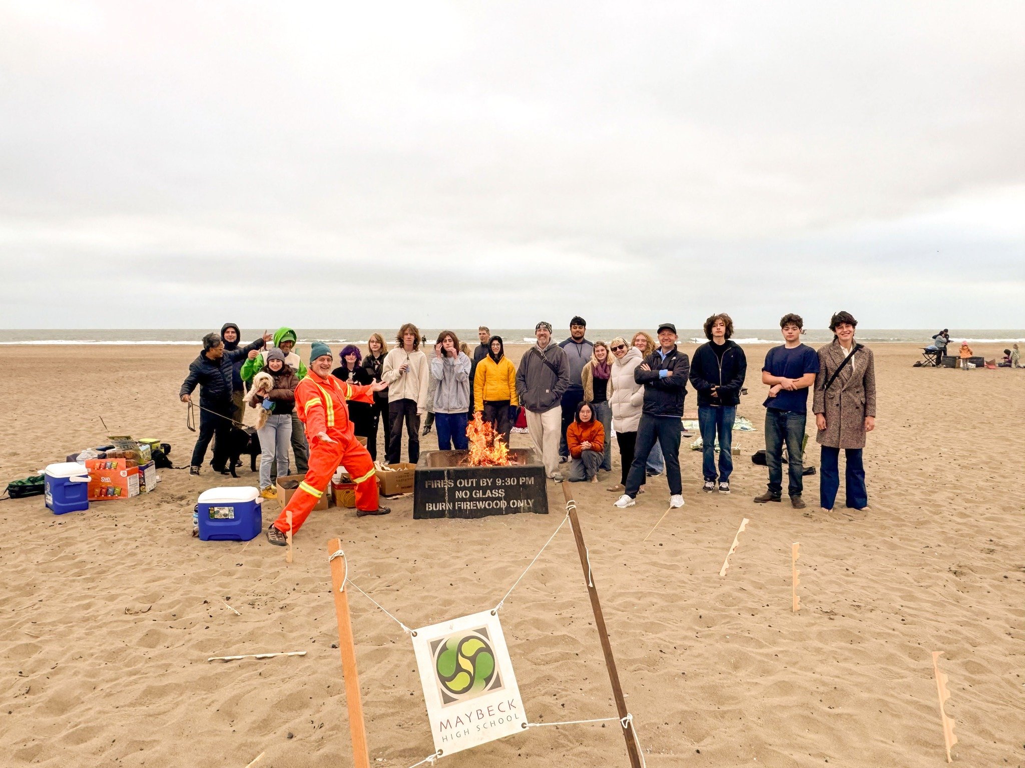 This past weekend, students, families, and staff gathered for our annual fall bonfire at Ocean Beach in San Francisco as part of Maybeck Beyond, our series of community outings held throughout the school year.

Maybeck Beyond is one way that we stren