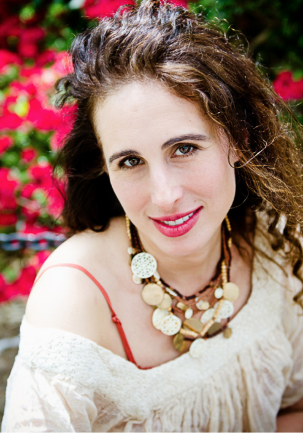 How to Come Alive: Hazzanit Basya Schechter's Journey Stories