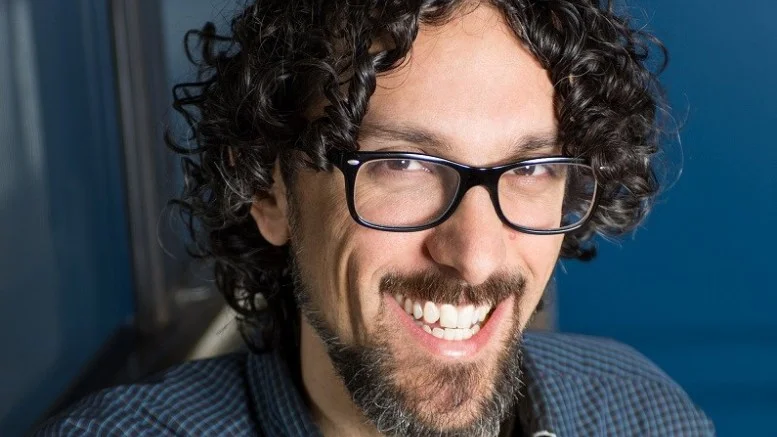 "One Law for You and the Resident who Lives Among You": Throwing Spikes in the Wheels of Power with Rabbi Aryeh Bernstein