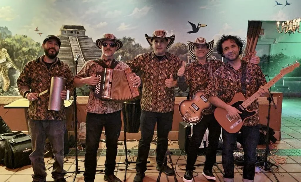 LOS ALLEGRES CALLEJEROS