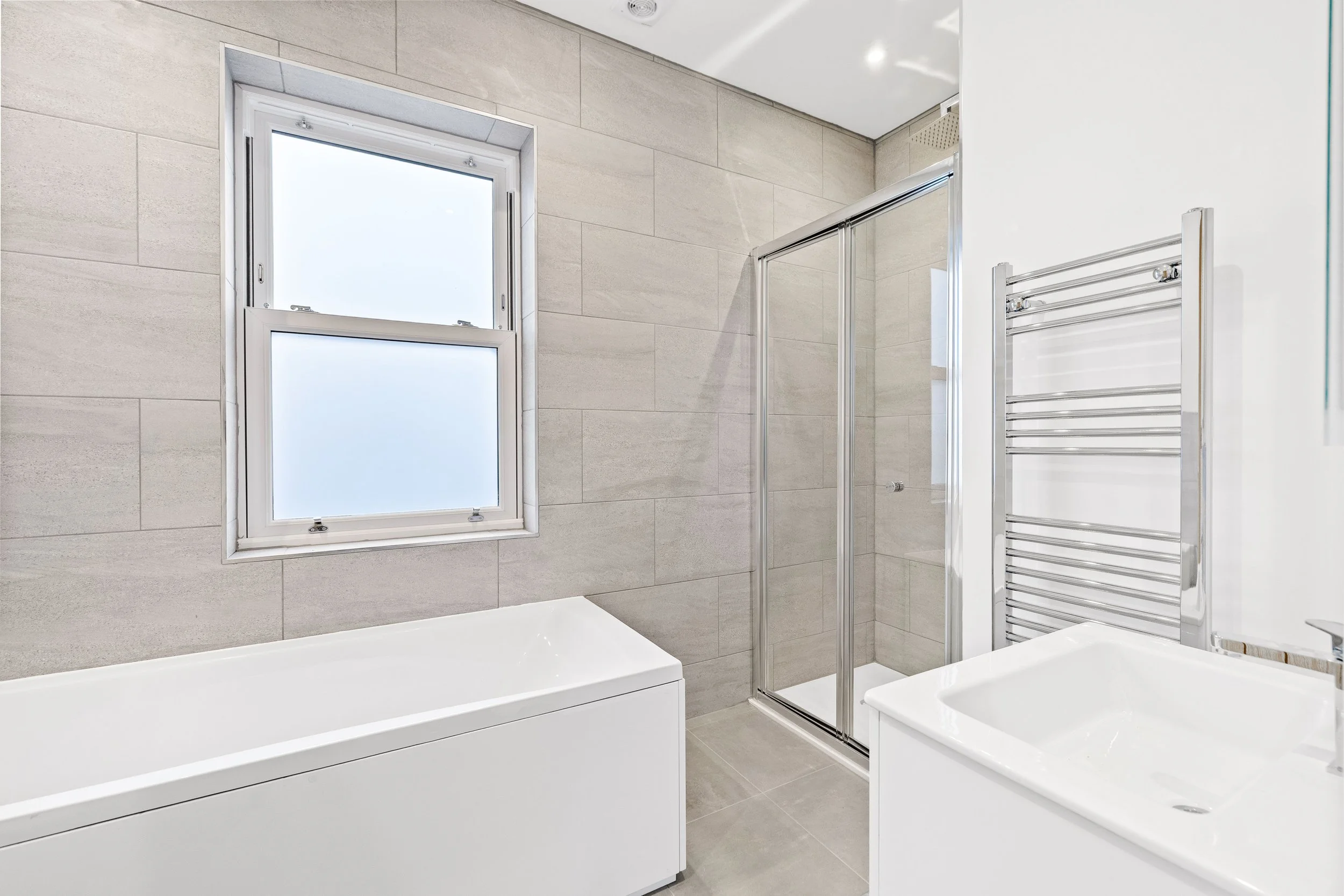 83a Sutton Common Road Less than 3MB-4.jpg