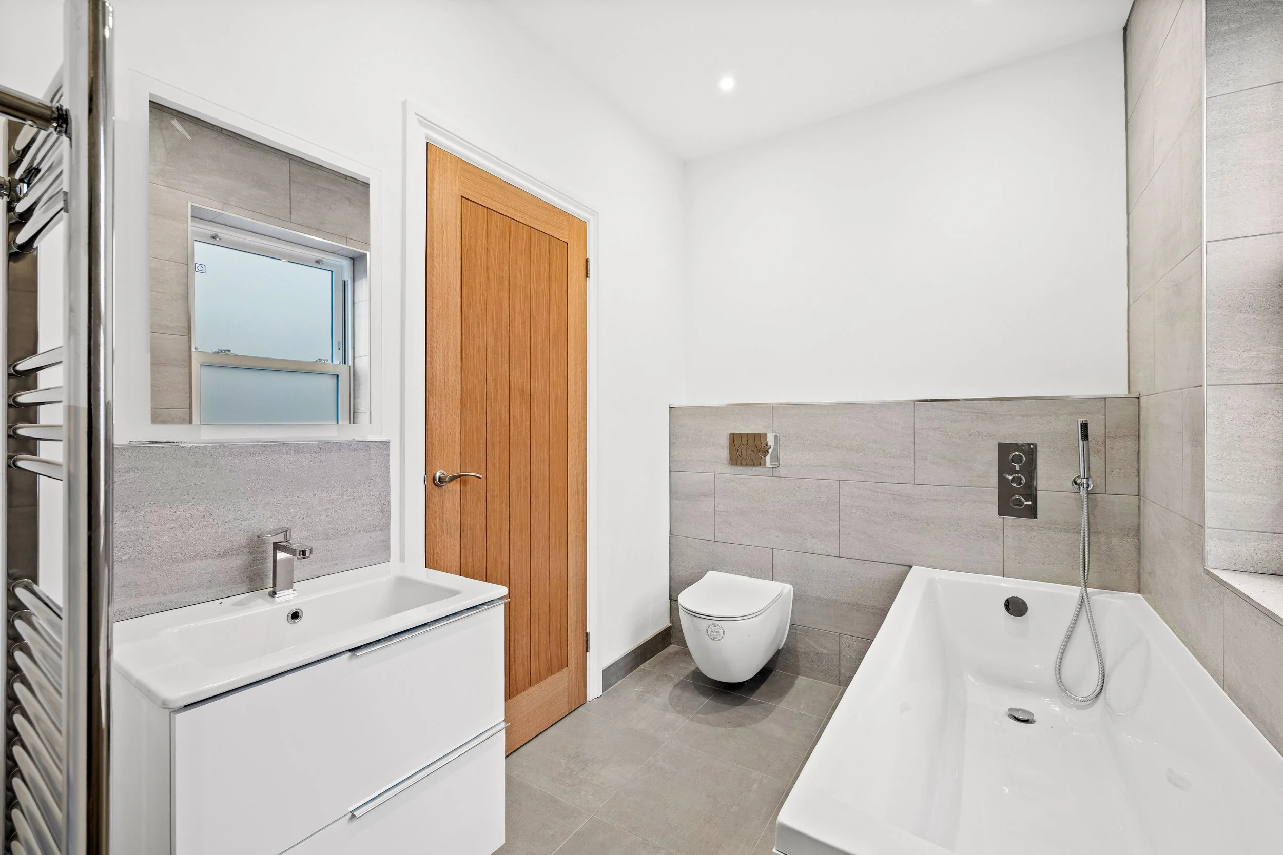 83a Sutton Common Road Less than 3MB-5.jpg