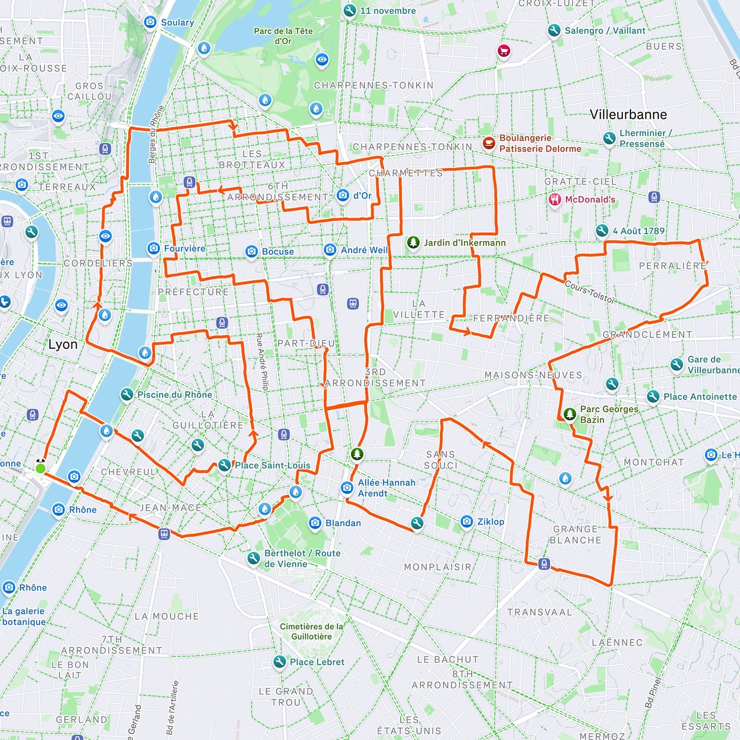 @gl.gps.drawing ran a 5k around Lyon... which was actually 33kms 🤔 🤷🏻&zwj;♂️

Ah-haaaa... It actually signifies that he&rsquo;s ran 5,000kms of GPS drawings in his Strava Art career... I knew that 🤥

https://www.strava.com/activities/16924023913
