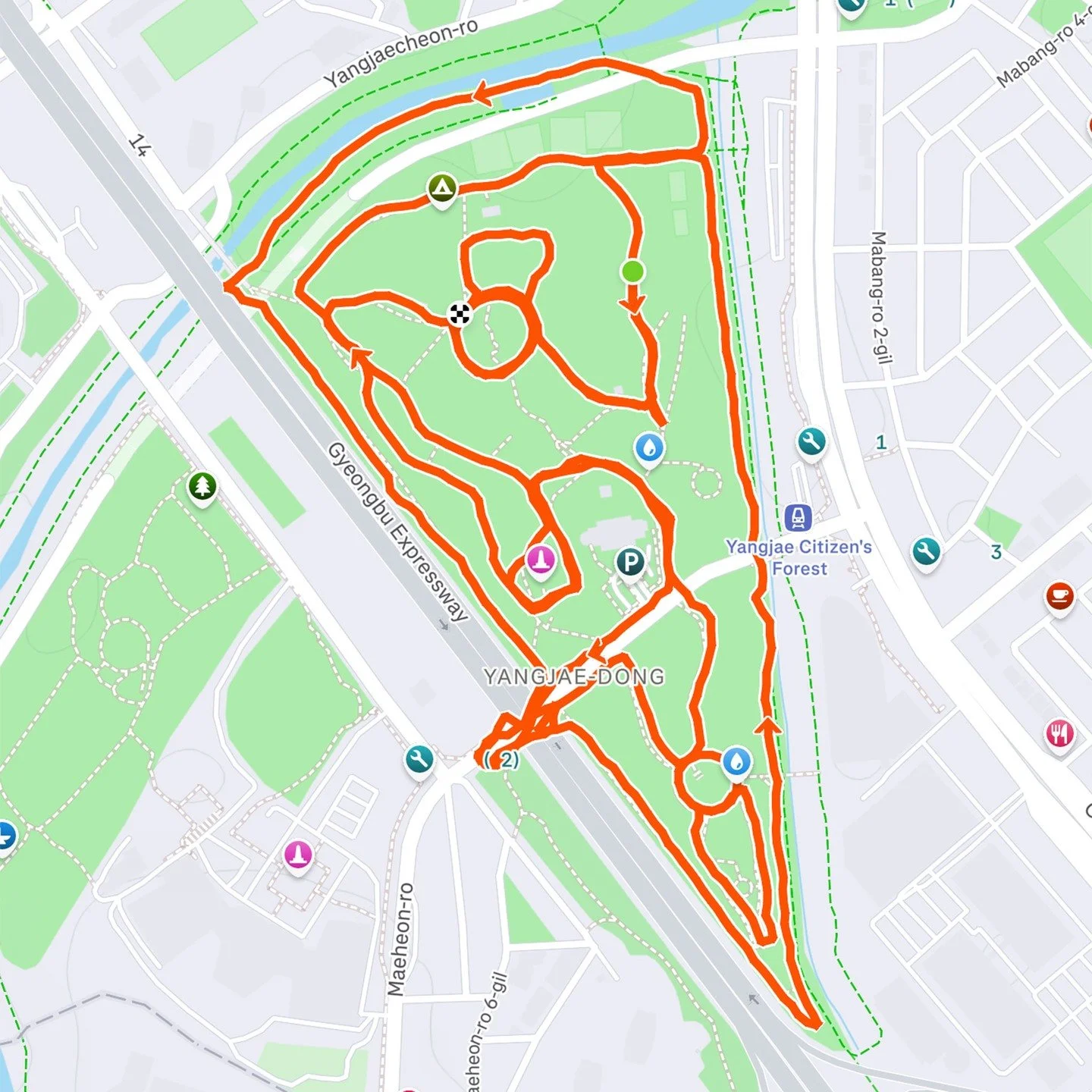When a park is the exact shape of a pizza slice there&rsquo;s only one thing to do 🤷🏻&zwj;♂️ 🍕

Cindy Lee ran a 7km wedge in Seoul and topped it with pepperoni, bacon, mozzarella, black olives, onions, mushroom and absolutely no pineapple 🇰🇷

ht
