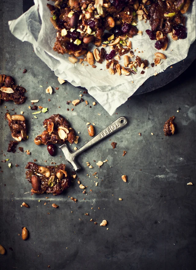 WKA_ROAST-ALMOND-BRITTLE_P.jpg