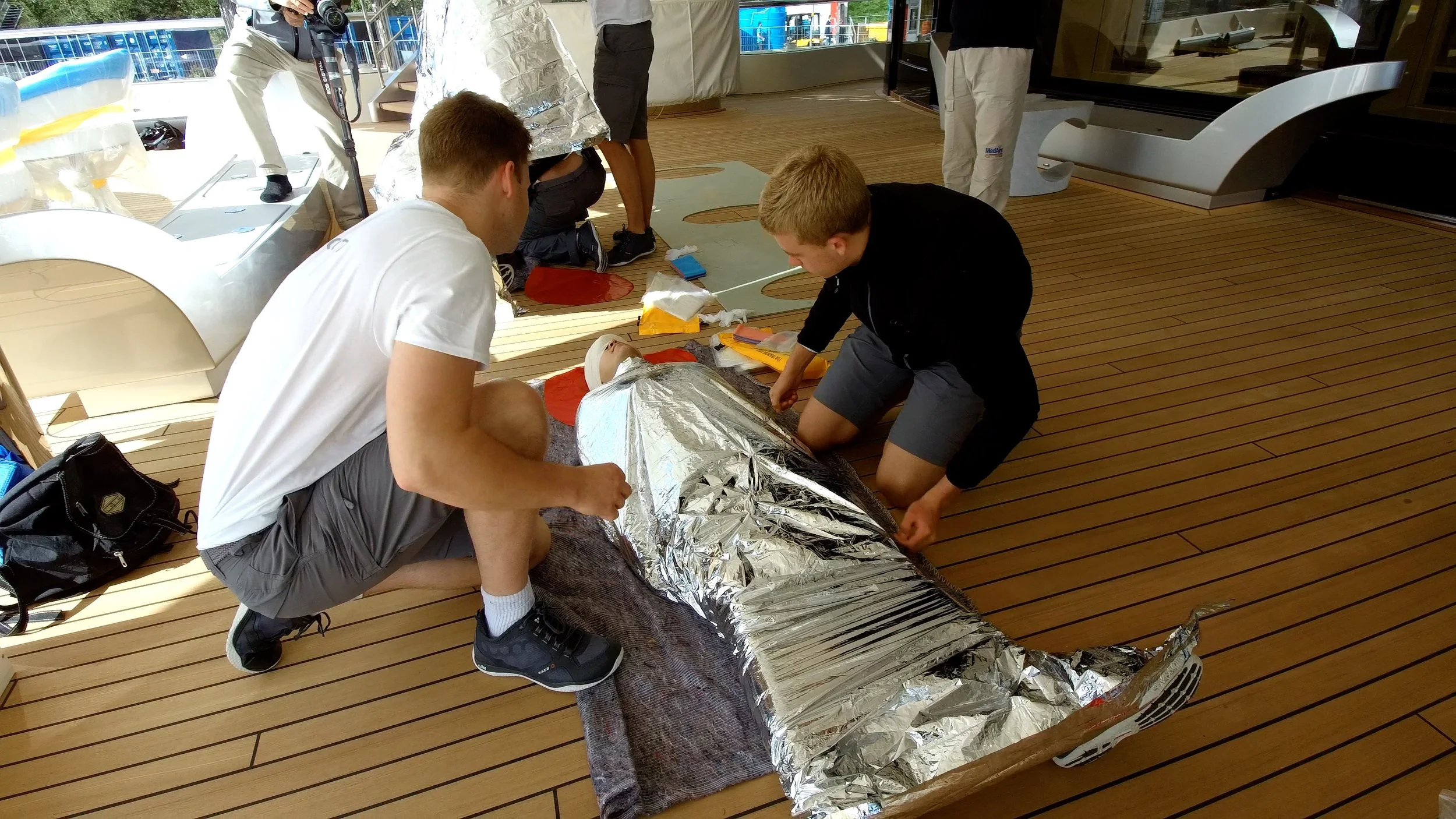 emergency blanket .jpg