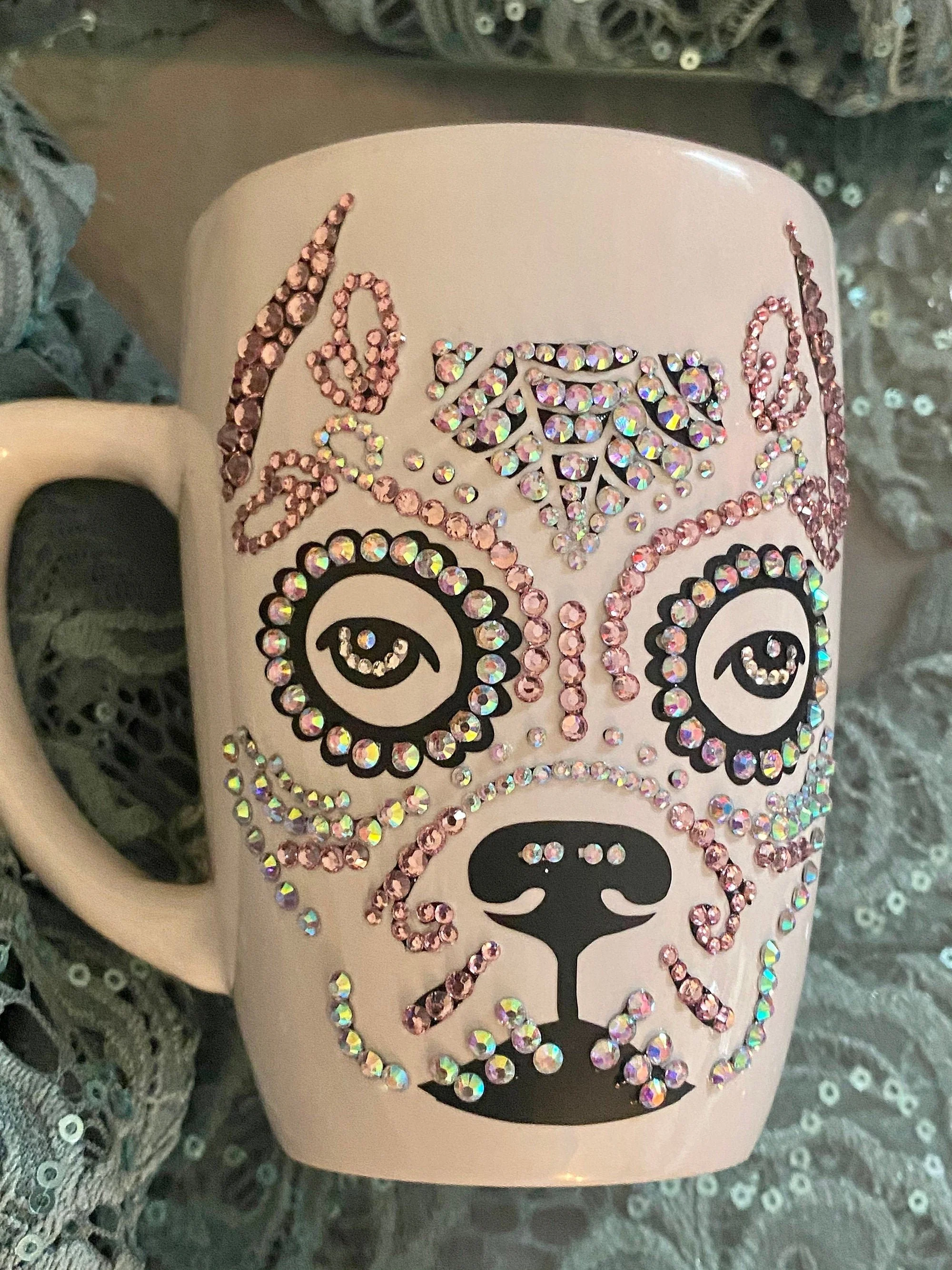 https://i.etsystatic.com/27740315/r/il/a65a03/3045360016/il_fullxfull.3045360016_kcyo.jpg