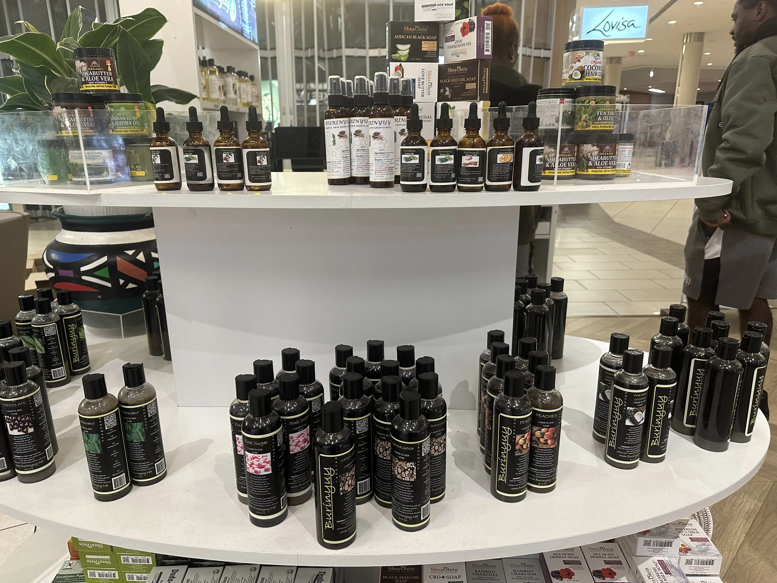 Liquid Black Soap with Manuka Honey and Turmeric