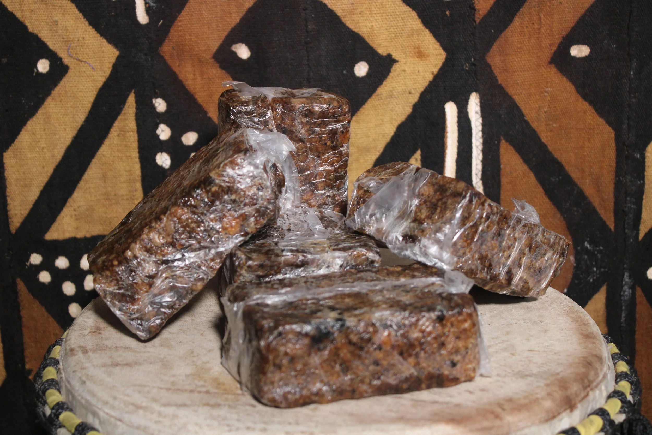 100% PURE AFRICAN BLACK SOAP BAR