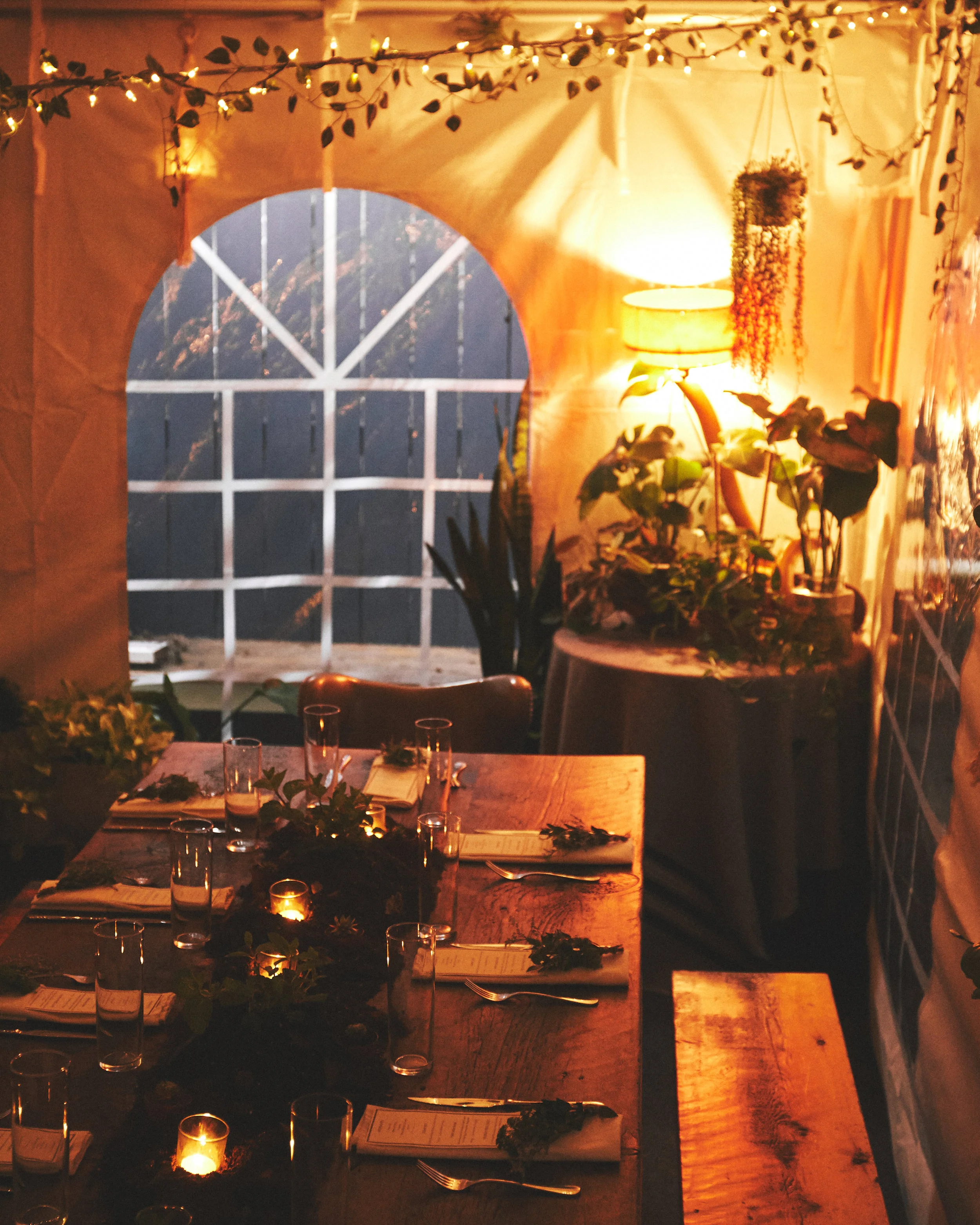 032419_WormMoonDinner_Set up_0082.jpg