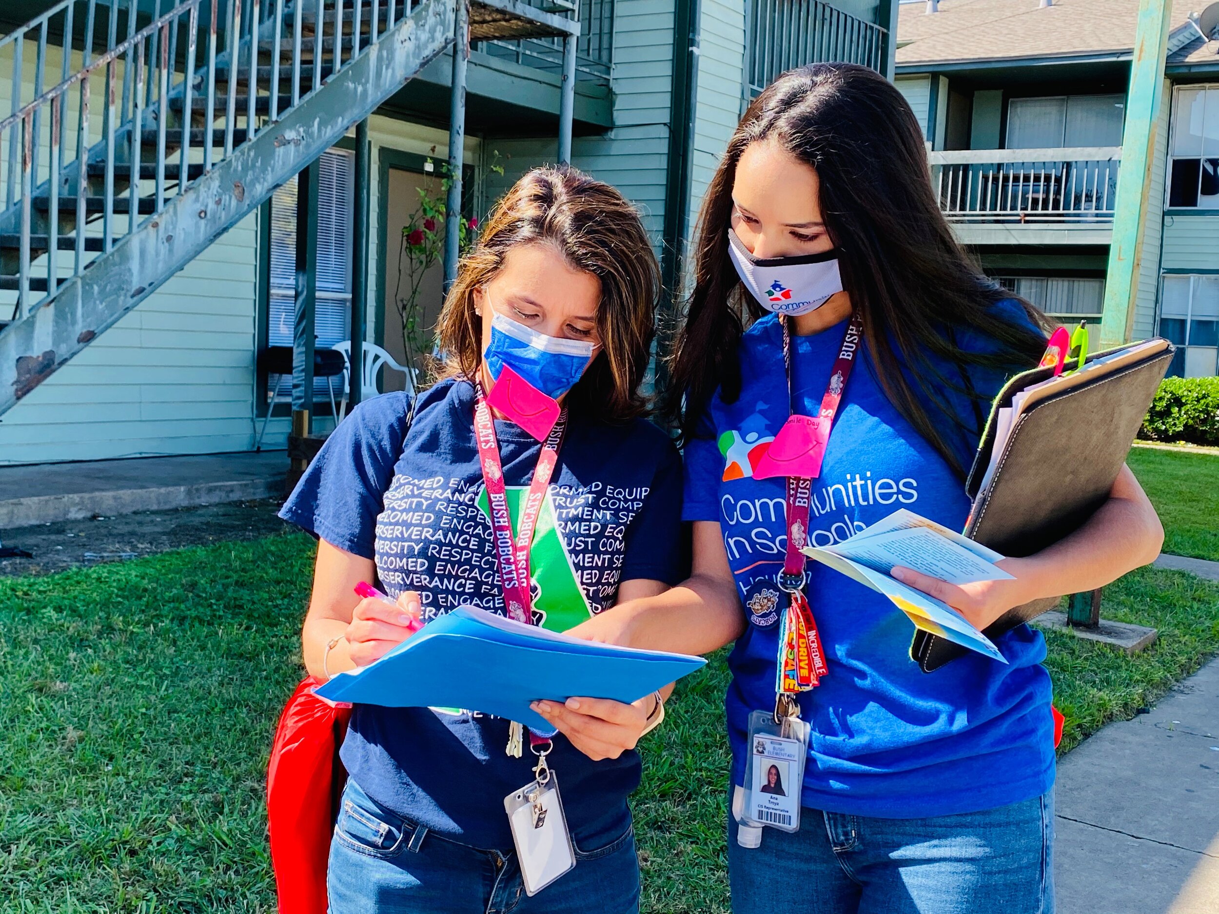 CIS joins Alief ISD on door-to-door mission to support students